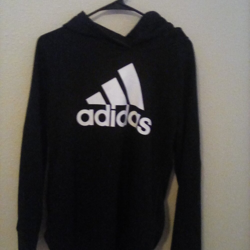 🔴4/25$🔴Plain Black Adidas Sweatshirt NO POCKETS